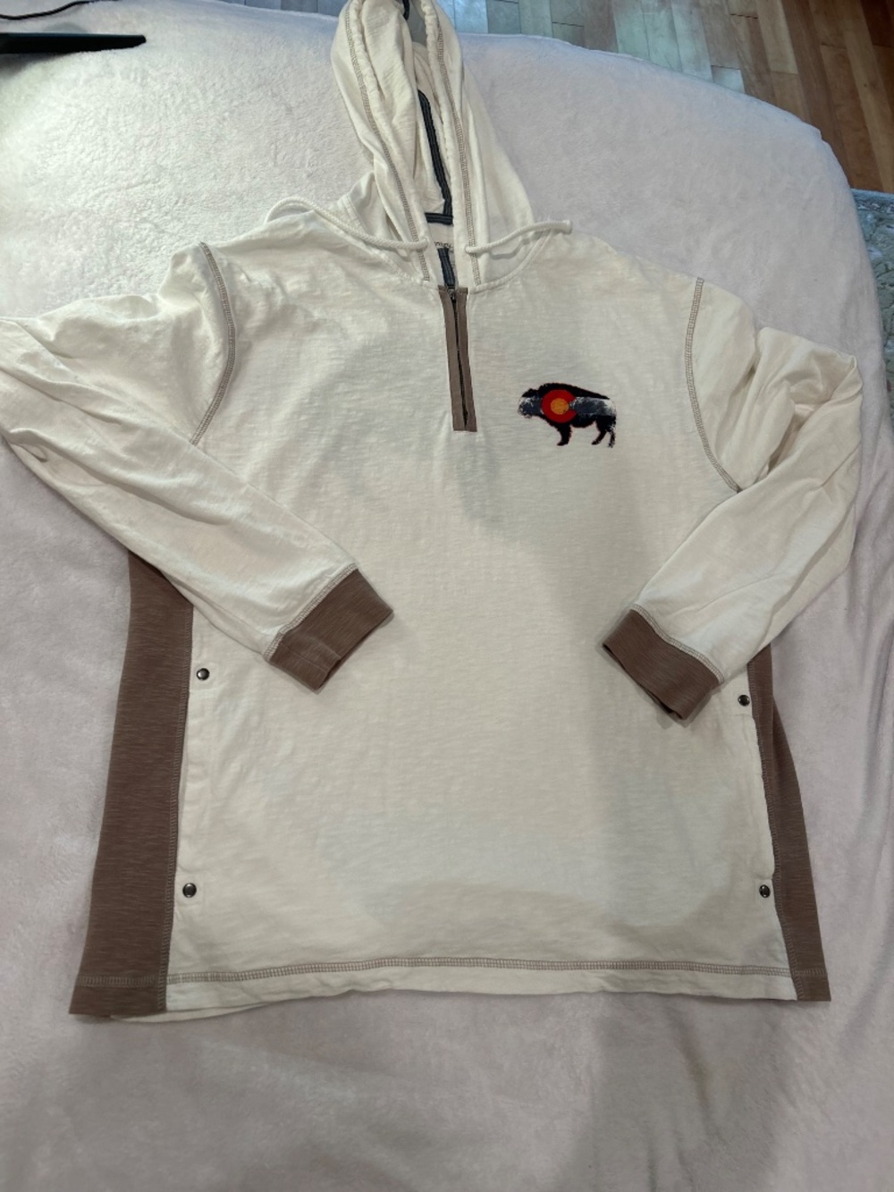 Crazy Shirts Buffalo Flag Colorado Sweatshirt XL Quarter Zip  Rivets